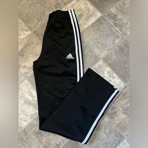 Adidas sweats